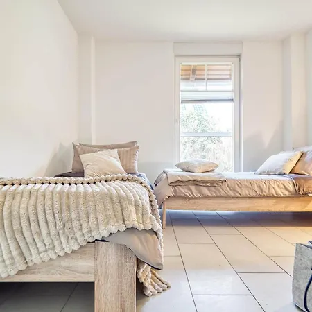 Hafenstrasse 15 Ephelia In *